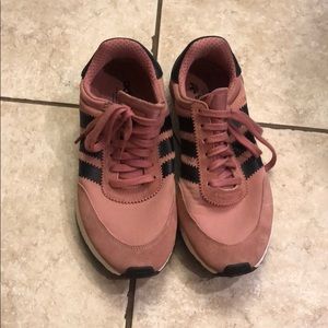 Adidas Pink Running Sneakers (only used indoors!)